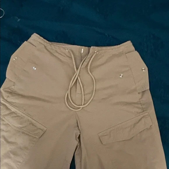 SuperdownX Maggie McDonald BECK CARGO PANTS IN TAN - Picture 7 of 13